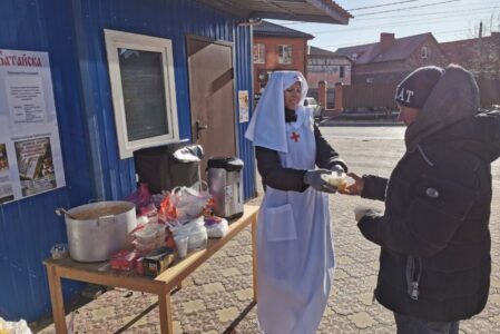 Кормления нуждающихся в нашем храме