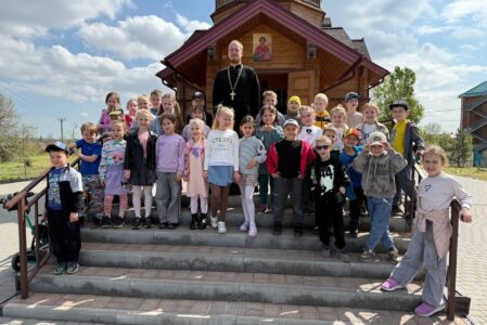 Воспитанники детского сада «Кувшинка» посетили Пантелеимоновский храм Батайска
